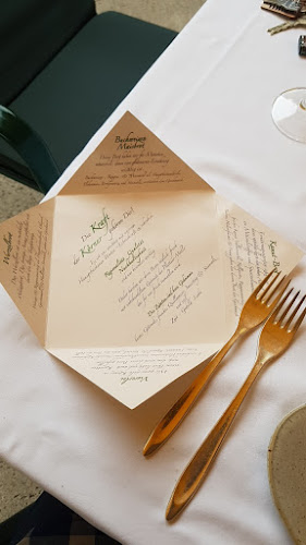 Opinii despre Landgasthof zur Linde în Laaben - Gastronomie und Hotellerie