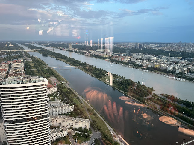 Comentarii opinii despre 57 Restaurant & Bar