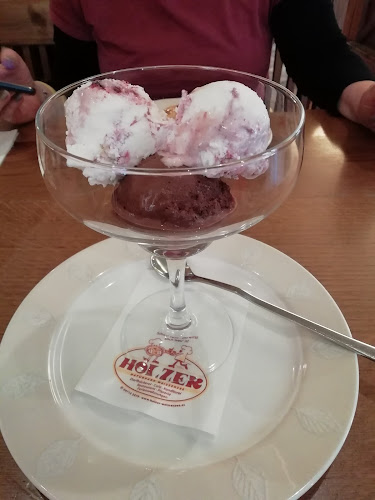 Bäckerei - Café - Konditorei - Pizzeria - Holzer - Gatschach