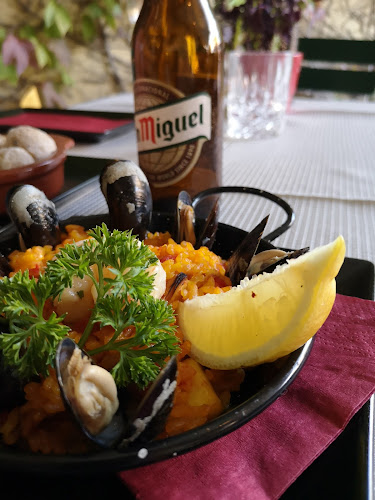 Opinii despre Restaurant El Barril în Unterach am Attersee - Gastronomie und Hotellerie