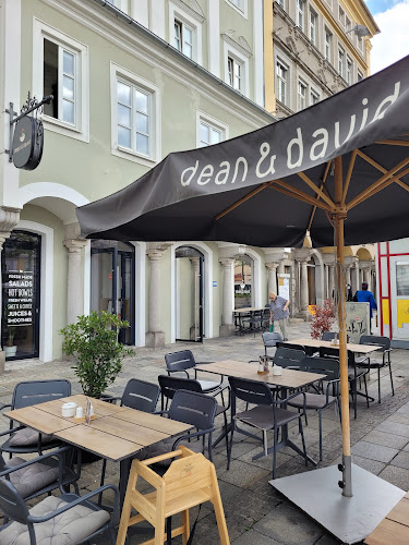 Opinii despre dean&david în Linz - Gastronomie und Hotellerie