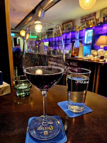 Comentarii opinii despre UNI.WIRT.