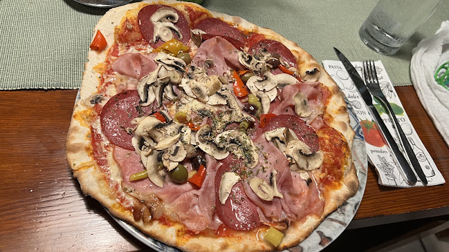 Opinii despre Pizzeria Cielo în Salzburg - Gastronomie und Hotellerie