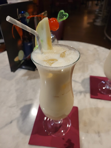 Kiss Cocktailbar - Gastronomie und Hotellerie