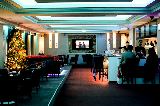 Dejavu Café Bar Lounge