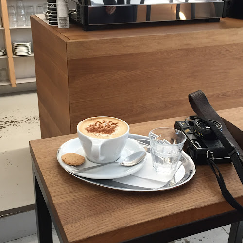 Comentarii opinii despre Caffè a Casa