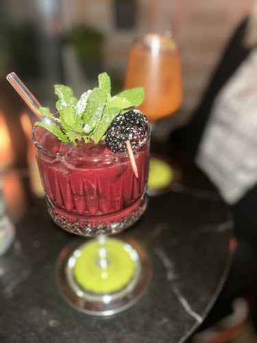 Opinii despre M+M Bar - die Cocktailbar in Innsbruck în Innsbruck - Gastronomie und Hotellerie