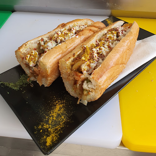 Opinii despre Friends Streetfood în Leutasch - Gastronomie und Hotellerie