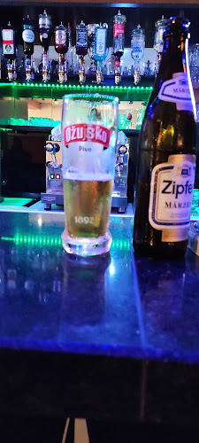 Opinii despre Gasthaus Cafe Imbiss Adriatic în Attnang-Puchheim - Gastronomie und Hotellerie