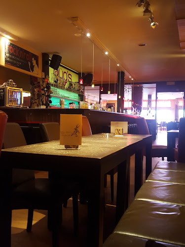 Comentarii opinii despre Bug's