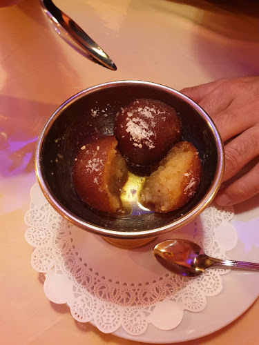 Indian Restaurant Taj Mahal