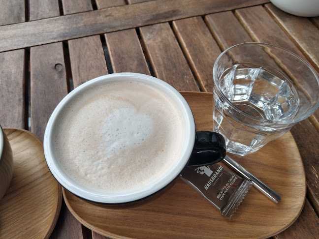 Opinii despre Mille Fleurs Café & More în Aspang Markt - Gastronomie und Hotellerie