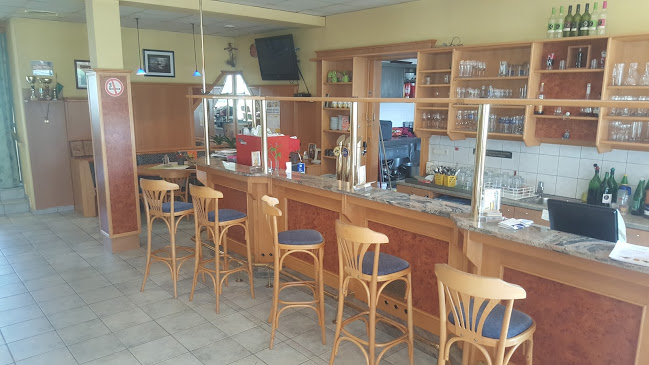 Comentarii opinii despre Schneiderhalle KG