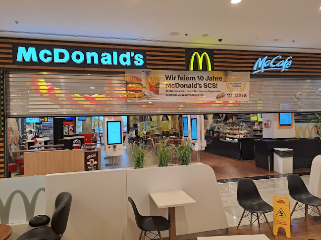 McDonald's SCS Parkplatz-Westring - Gastronomie und Hotellerie
