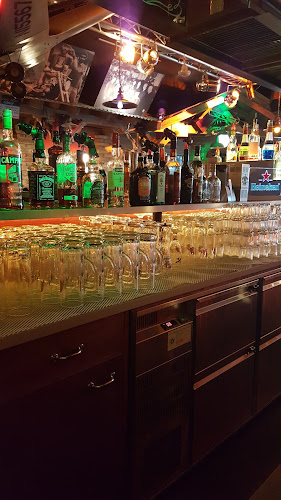 Buffalo Regau Cafe-Bar-Restaurant - Gastronomie und Hotellerie