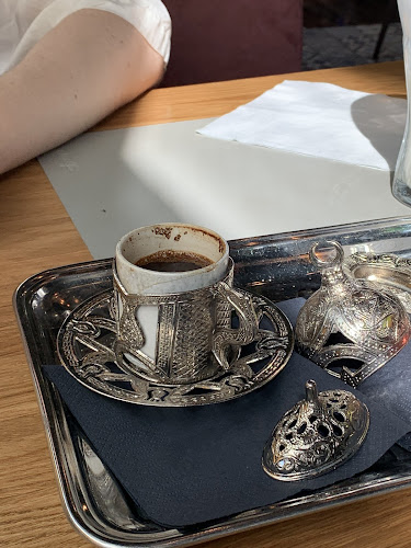 Comentarii opinii despre Türkis Restaurant Donau Zentrum