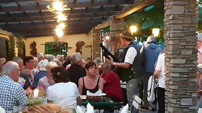 Comentarii opinii despre Heuriger Maly