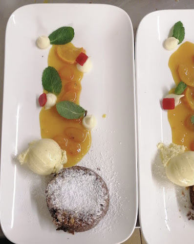 Schicker Restaurant - Catering - Vinothek - Café - Rösterei - Gastronomie und Hotellerie