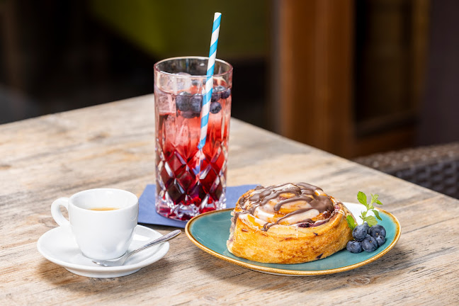 Bäckerei Café Dorfbäck Aschau - Aschau im Zillertal