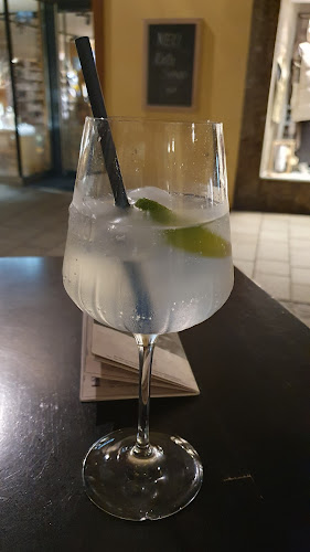 Comentarii opinii despre Coffee & Booze