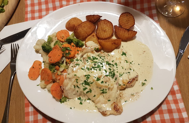 Wilder MANN Restaurant & Biergarten - Gastronomie und Hotellerie