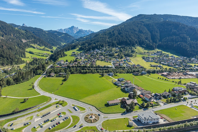 Genussplatzl Eben - Imbiss, Fleisch & Wurst - Gastronomie und Hotellerie