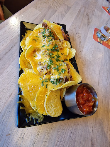 Frankie's Restaurant Bar & Café