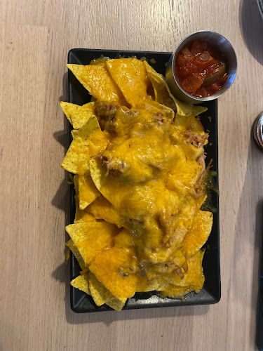 Opinii despre Frankie's Restaurant Bar & Café în Klagenfurt am Wörthersee - Gastronomie und Hotellerie