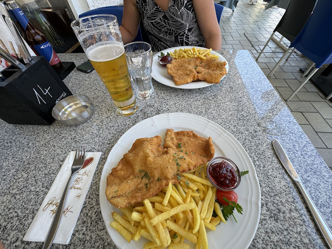 Opinii despre Cafe Restaurant Reichmann în Seelach - Gastronomie und Hotellerie