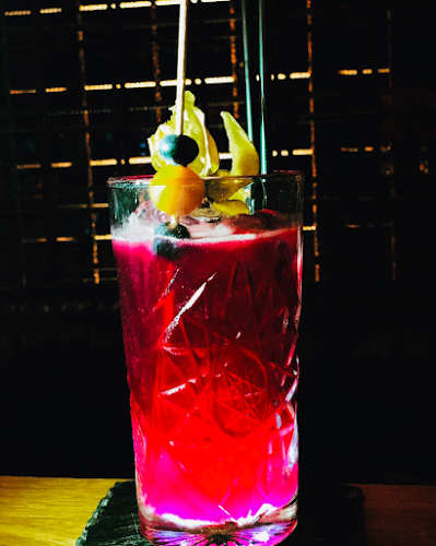 Cafe Bar Mainstreet - Gastronomie und Hotellerie