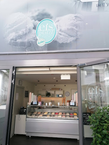 Eisplatzl - Die Eisdiele im Montafon - Schruns