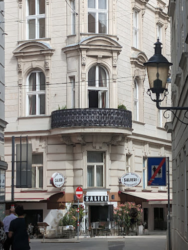 Pizzeria Trattoria Salieri - Gastronomie und Hotellerie