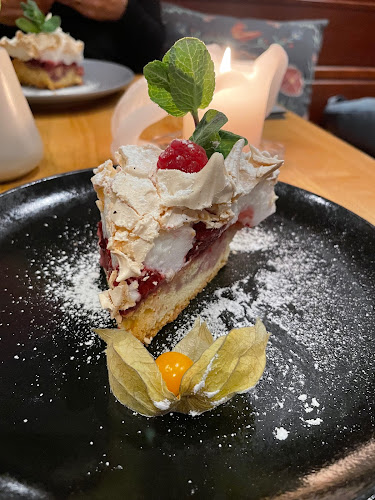 Opinii despre SIXTA în Wien - Gastronomie und Hotellerie