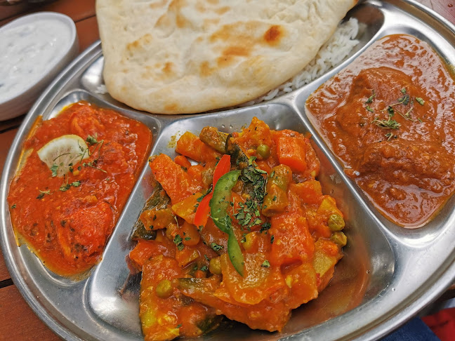 Comentarii opinii despre Curry n Masala