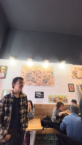 Opinii despre Vienna Sausage în Wien - Gastronomie und Hotellerie