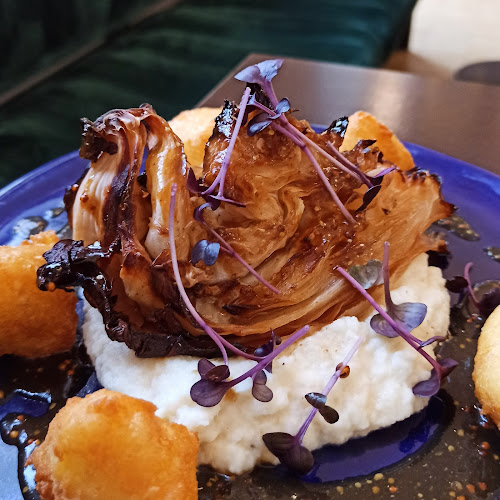 Tula Bistro - Gastronomie und Hotellerie