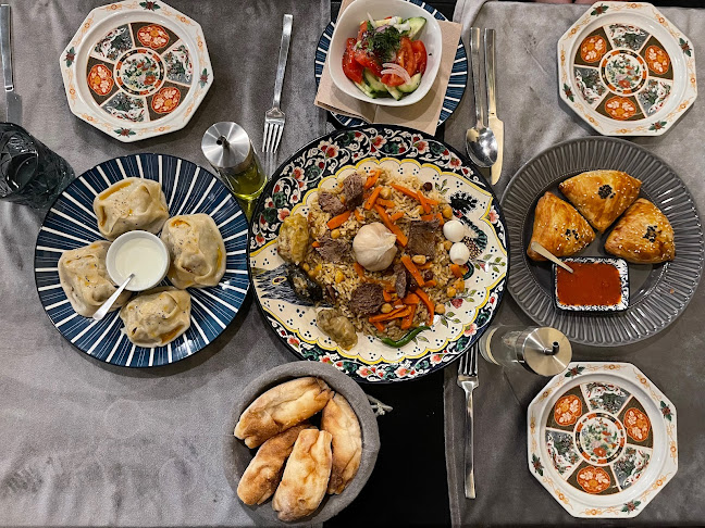 IKAT Restaurant - Gastronomie und Hotellerie