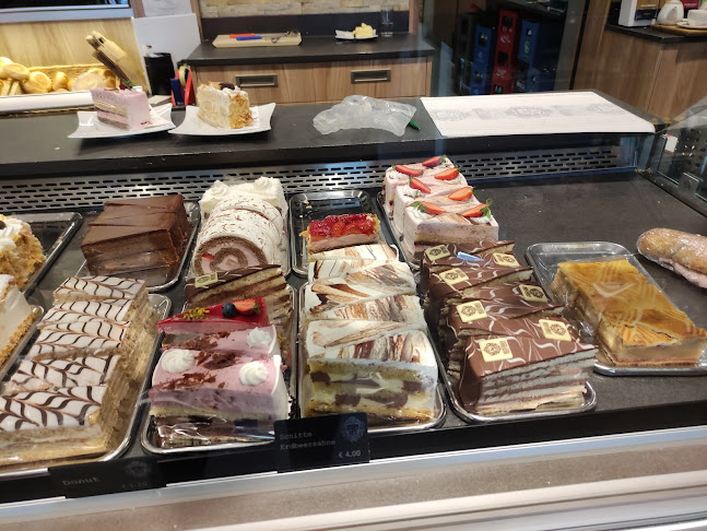 Bäckerei, Café, Konditorei Rößlhuber
