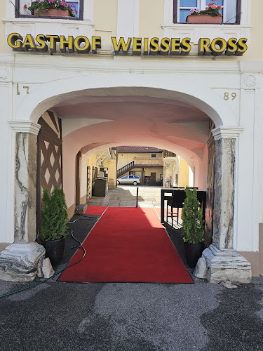 Joe’s Restaurant im weissen Ross