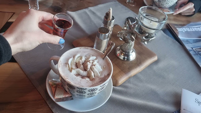 Opinii despre Tauernalm în Schladming - Gastronomie und Hotellerie