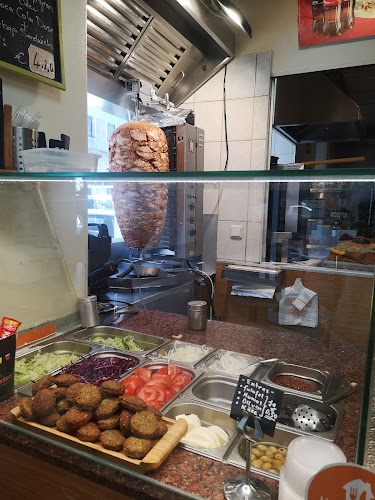 Opinii despre Anadolu Backshop în Wien - Gastronomie und Hotellerie