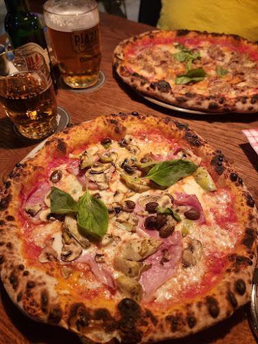 Piazza Colombo - Wien