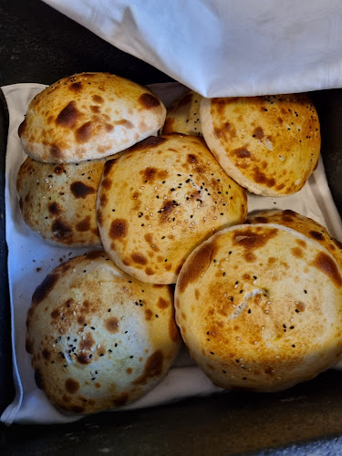 Pizza & Kebap Bahar - Gastronomie und Hotellerie