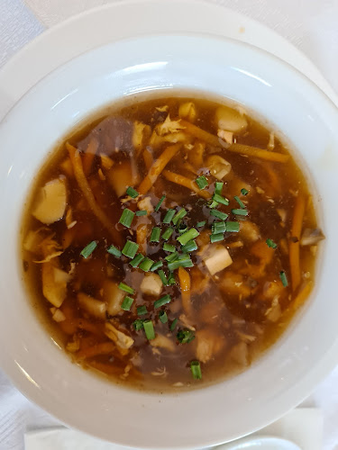 Opinii despre China Restaurant Neu Lucky în Bad Vöslau - Gastronomie und Hotellerie