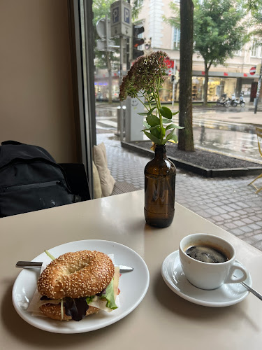 Cafe como coffee & more - Gastronomie und Hotellerie