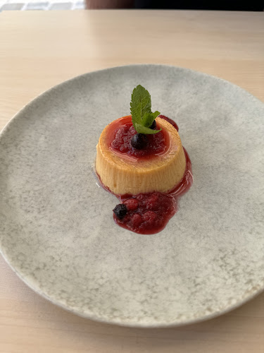 Opinii despre Lolo & Lola în Wien - Gastronomie und Hotellerie