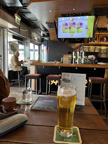 Hendricks - Café und Sportsbar im Bahnhof Praterstern Wien - Gastronomie und Hotellerie