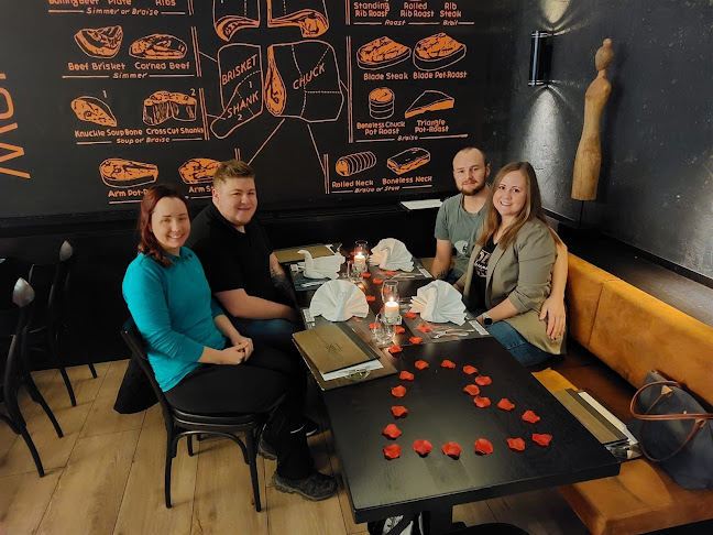 Woodfire Steak & More - Gastronomie und Hotellerie