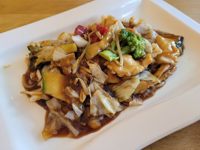 Comentarii opinii despre Lili's Noodle Box