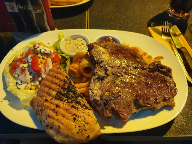 Buffalo Regau Cafe-Bar-Restaurant - Regau